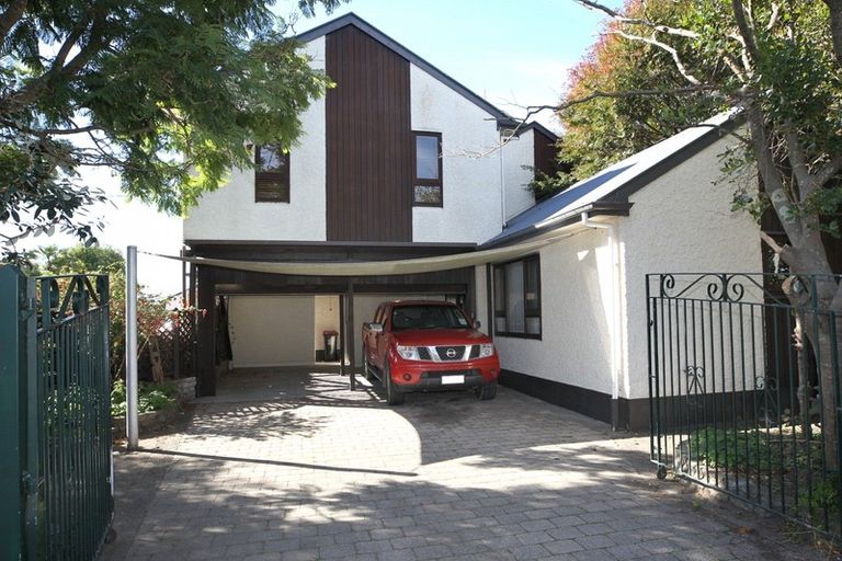 Photo of property in 802 Collinge Road, Mayfair, Hastings, 4122