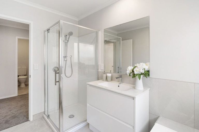 Photo of property in 41a Aberfeldy Avenue, Highland Park, Auckland, 2010