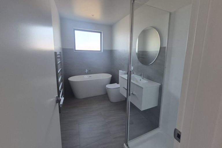 Photo of property in 39 Wilkin Street, Woodend, 7610