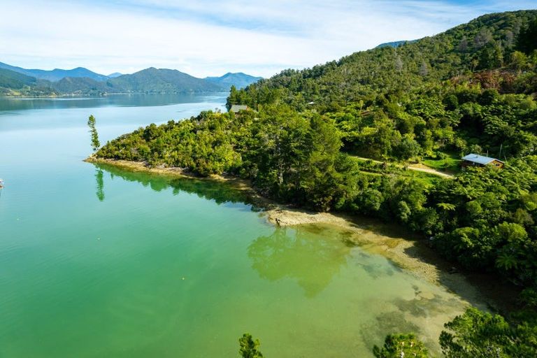 Photo of property in 399 Mahau Road, Mahau Sound, Picton, 7282