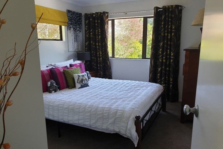 Photo of property in 73b Hillwell Drive, Henderson, Auckland, 0612