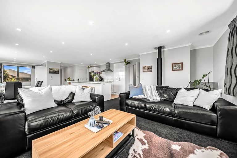 Photo of property in 27 Rodeo Drive, Te Anau, 9600