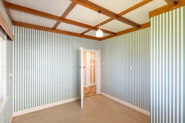 Photo of property in 238 Great South Road, Huntly, 3700