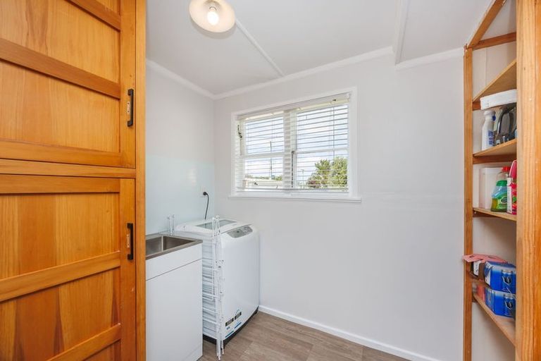 Photo of property in 32 Poole Street, Feilding, 4702