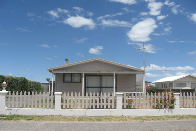 Photo of property in 58 Pukehina Parade, Pukehina, 3189
