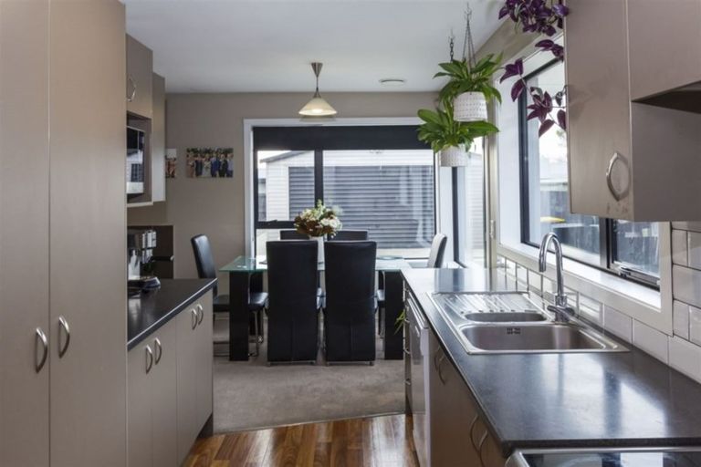 Photo of property in 97 Farquhars Road, Redwood, Christchurch, 8051