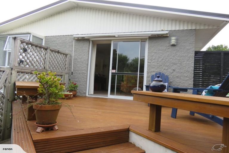 Photo of property in 289b Courtenay Street, Strandon, New Plymouth, 4312