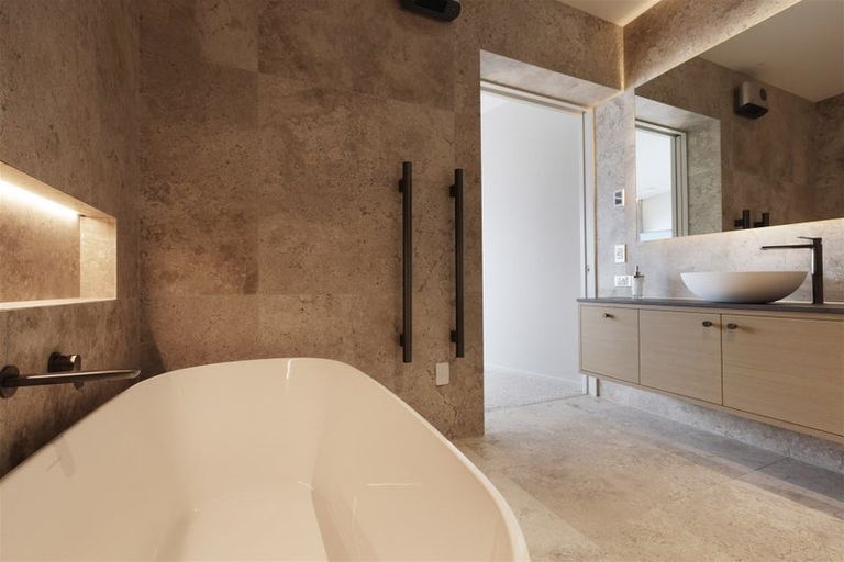 Photo of property in 60 Middleton Road, Frankton, Queenstown, 9300