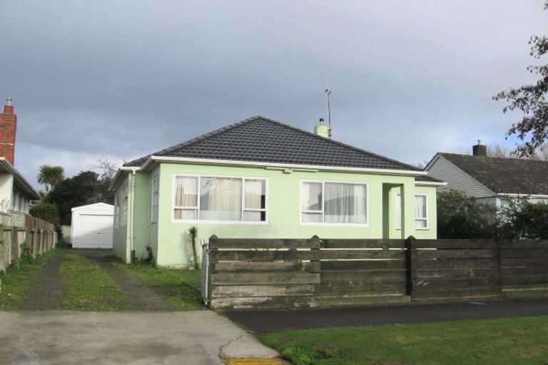Photo of property in 38 Tyndall Street, Palmerston North, 4414