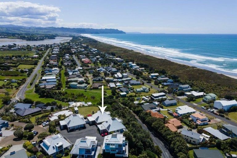 Photo of property in 2/508 Seaforth Road, Bowentown, Waihi Beach, 3177