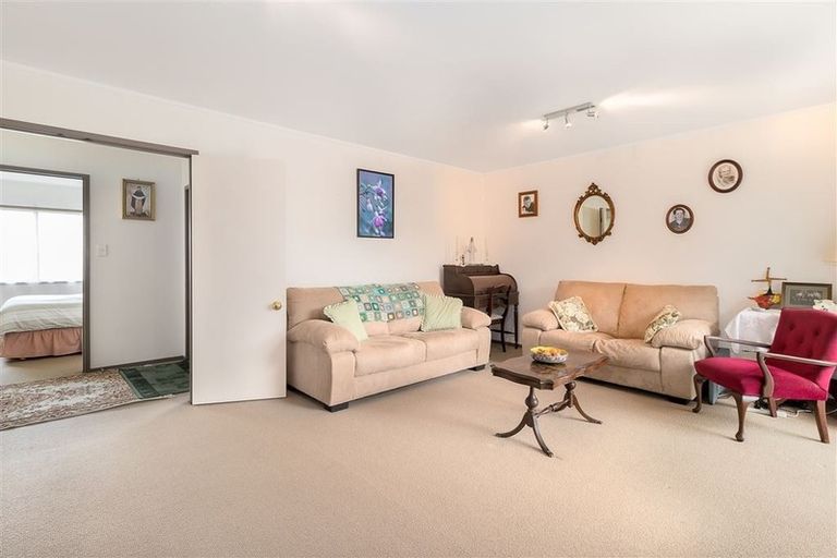 Photo of property in 368 Main Road, Huapai, Kumeu, 0810