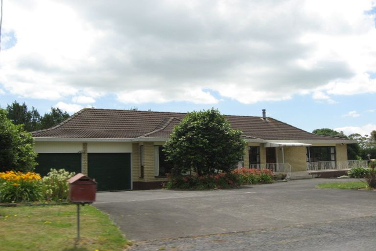 Photo of property in 48 Bycroft Road, Karaka, Drury, 2578