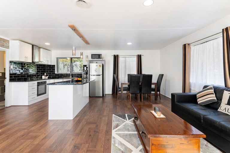 Photo of property in 18a Basley Road, Owhata, Rotorua, 3010