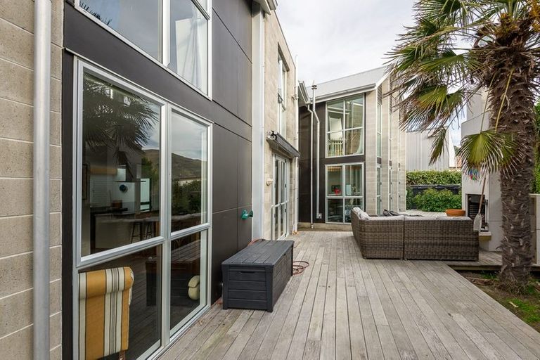 Photo of property in 90 Wiggins Street, Sumner, Christchurch, 8081