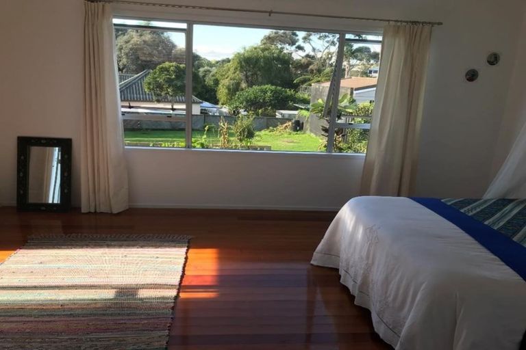 Photo of property in 47 Wairau Road, Oakura, 4314