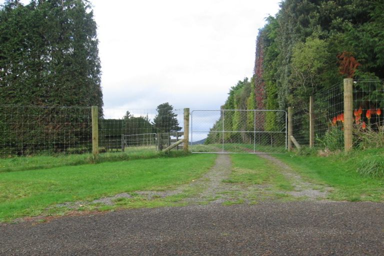 Photo of property in 359 Scotts Road, Linton, Palmerston North, 4472