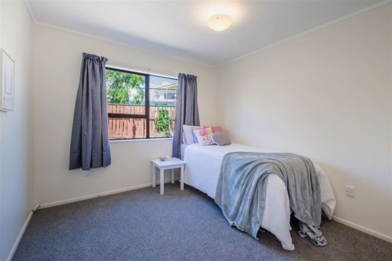 Photo of property in 18 Arnold Grove, Paraparaumu Beach, Paraparaumu, 5032