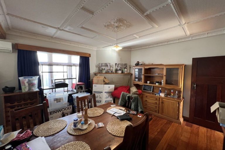 Photo of property in 43 Lyndhurst Street, Takaro, Palmerston North, 4412