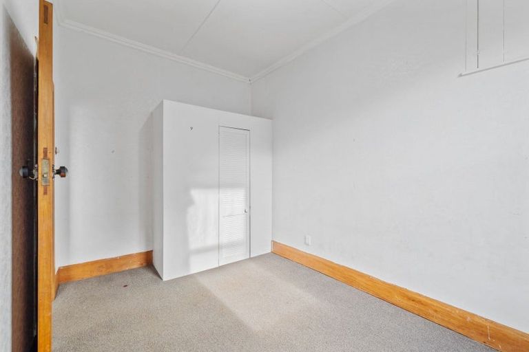 Photo of property in 8 Millar Street, Terrace End, Palmerston North, 4410