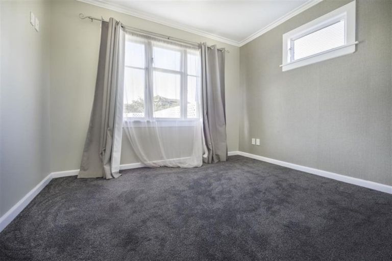 Photo of property in 11 Tripoli Street, Onekawa, Napier, 4110