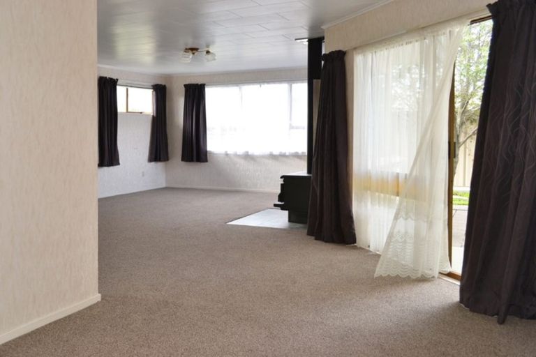 Photo of property in 3/394 Gloucester Street, Taradale, Napier, 4112