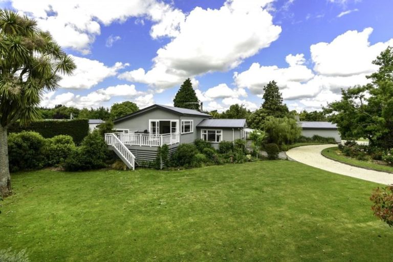 Photo of property in 3006 Coaltrack Road, Coalgate, 7673