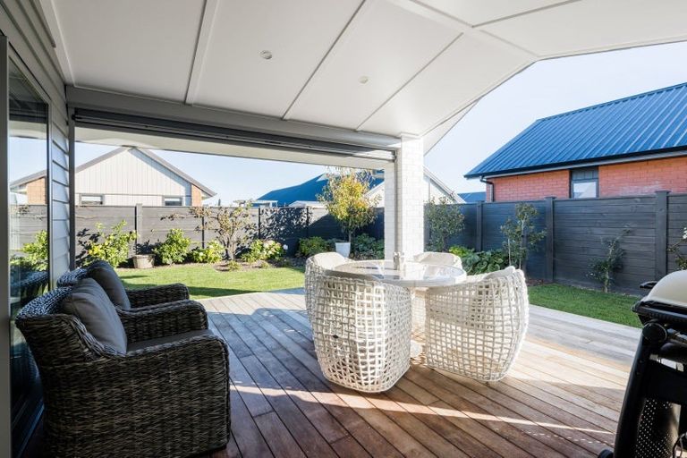 Photo of property in 27c Isobel Hodgson Drive, Cambridge, 3434