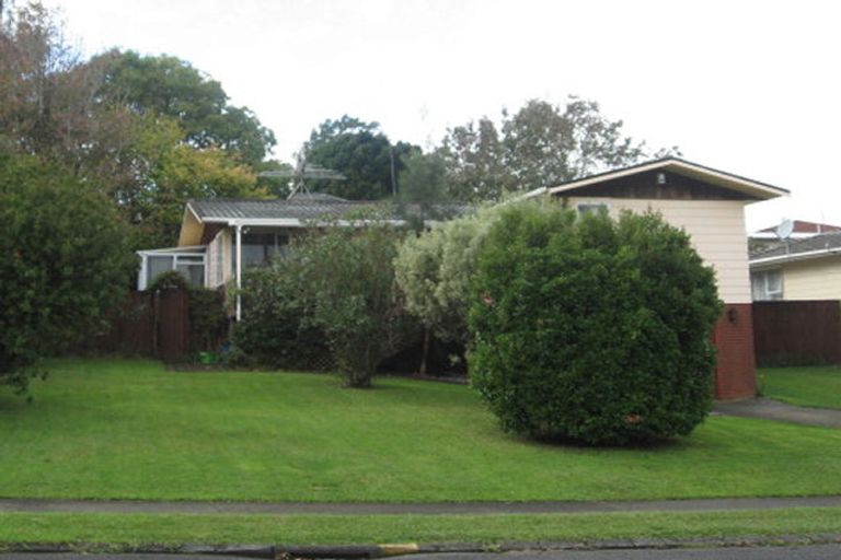 Photo of property in 14 Marvon Downs Avenue, Pakuranga Heights, Auckland, 2010