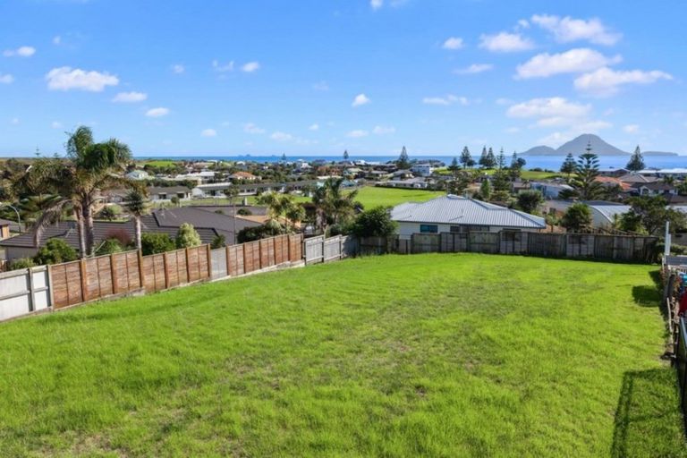 Photo of property in 17 Ocean View Road, Coastlands, Whakatane, 3120