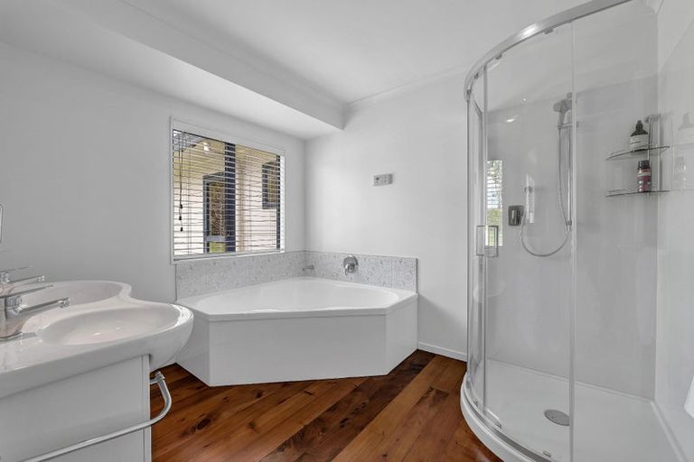 Photo of property in 1304 Junction Road, Inglewood, 4386