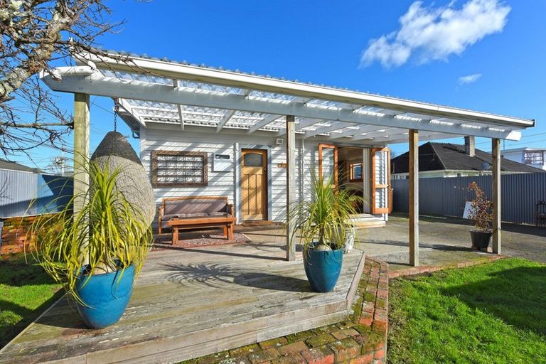 Photo of property in 23 Ward Street, Trentham, Upper Hutt, 5018