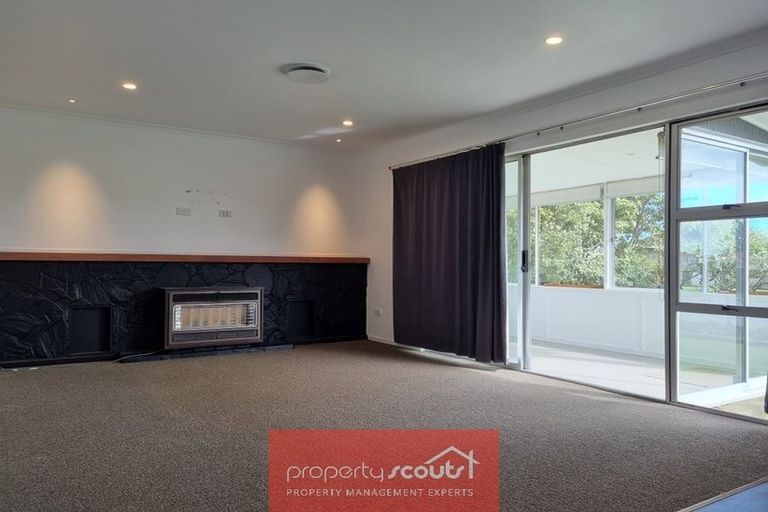 Photo of property in 17 Brookes Street, Inglewood, 4330