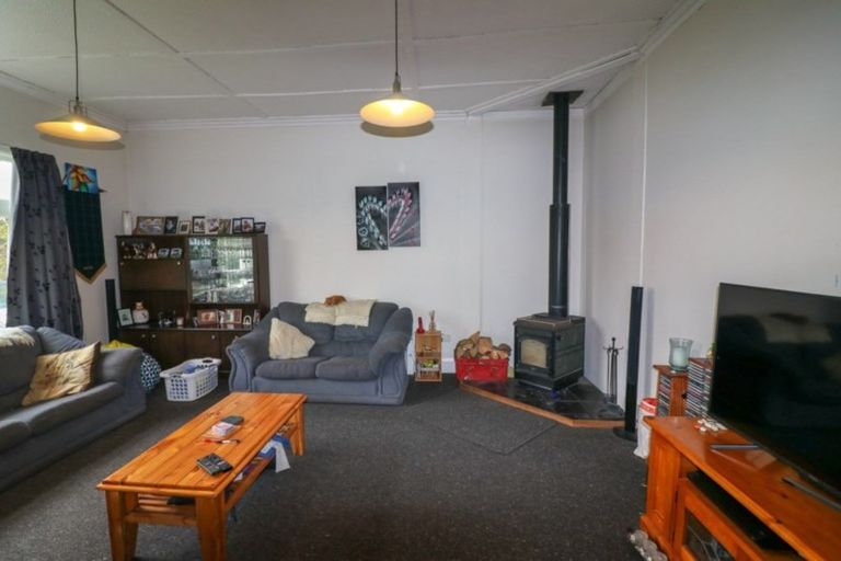 Photo of property in 68 Barraud Street, Dannevirke, 4930
