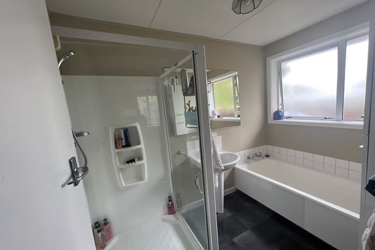 Photo of property in 6 Whitby Street, Burnside, Christchurch, 8053