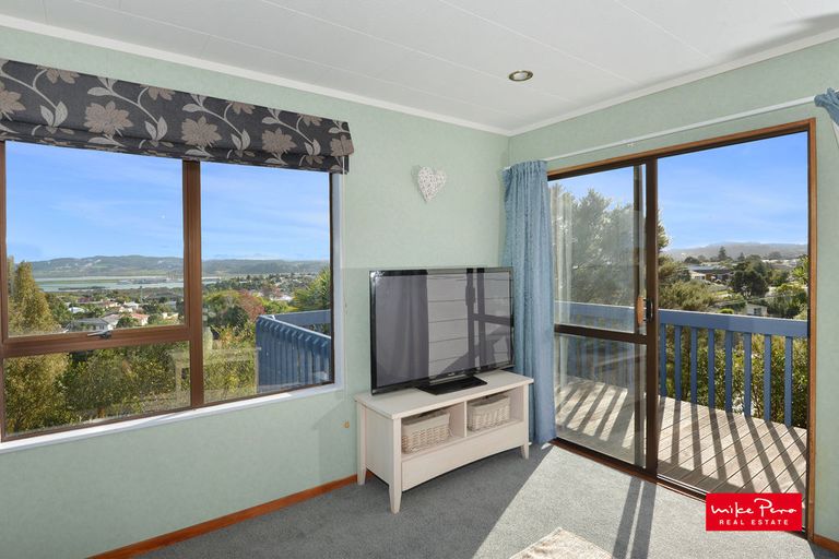 Photo of property in 10 Lancewood Rise, Onerahi, Whangarei, 0110