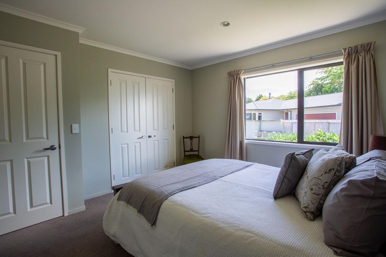 Photo of property in 12 Howard Street, Carterton, 5713