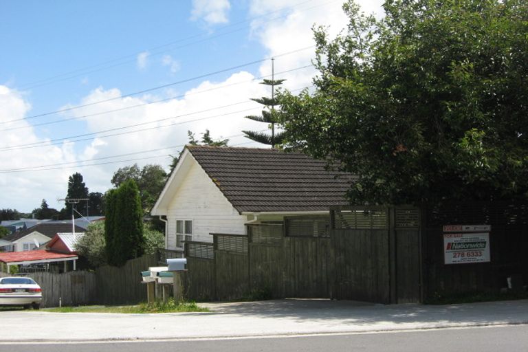 Photo of property in 2/29 Takanini Road, Takanini, 2112