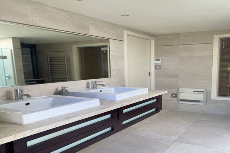 Photo of property in 98 Te Mata Peak Road, Havelock North, 4130