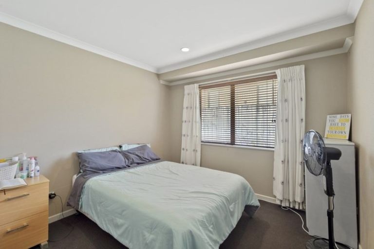 Photo of property in 16 Holford Place, Huntington, Hamilton, 3210