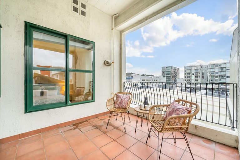 Photo of property in Tennyson Apartments, 16/25 Tennyson Street, Te Aro, Wellington, 6011