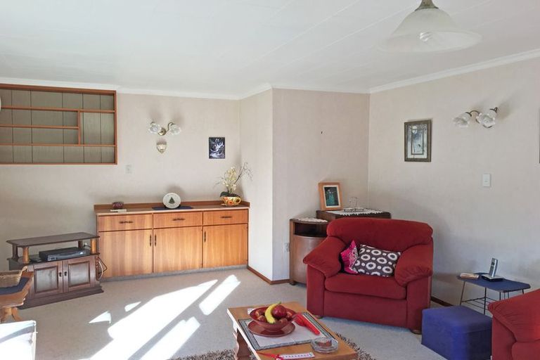 Photo of property in 8b Stuart Street, Holmes Hill, Oamaru, 9401
