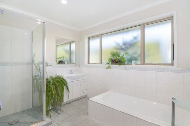 Photo of property in 30 Magnolia Drive, Springlands, Blenheim, 7201