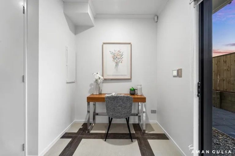 Photo of property in 36c Walker Road, Point Chevalier, Auckland, 1022