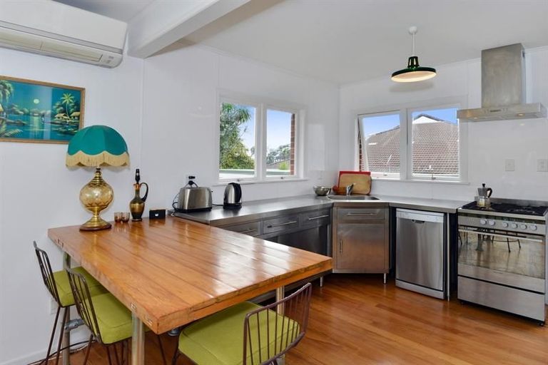 Photo of property in 3/53 Church Street, Northcote Point, Auckland, 0627