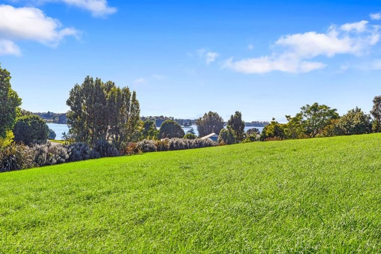 Photo of property in 20b Waitaha Road, Welcome Bay, Tauranga, 3112