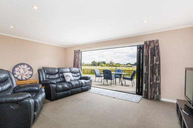 Photo of property in 69 Reid Line East, Aorangi, Feilding, 4775