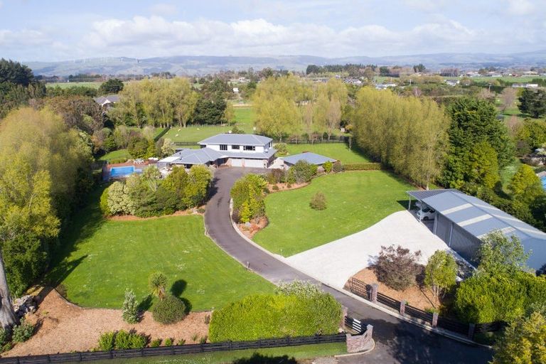 Photo of property in 136 Tutaki Road, Kelvin Grove, Palmerston North, 4470