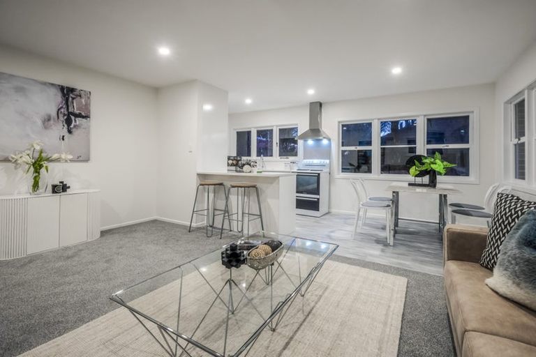 Photo of property in 47 Grande Vue Road, Hillpark, Auckland, 2102