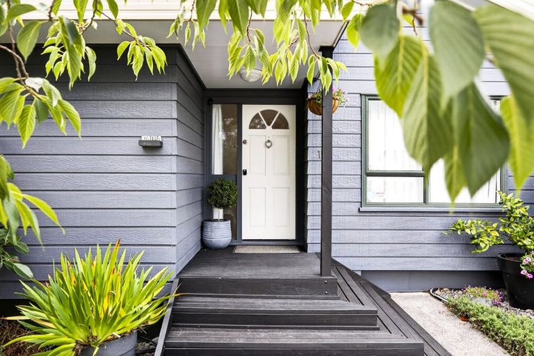 Photo of property in 15 Harvest Drive, Henderson, Auckland, 0612