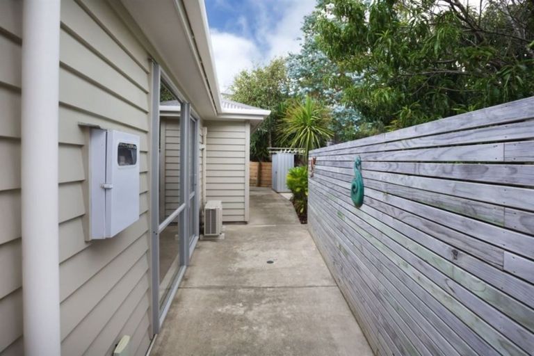 Photo of property in 39b Mexted Crescent, Ranui, Porirua, 5024